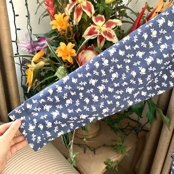 Uniqlo Cotton Silk Long-Sleeve Tunic in Blue Floral - Picture 7 of 14